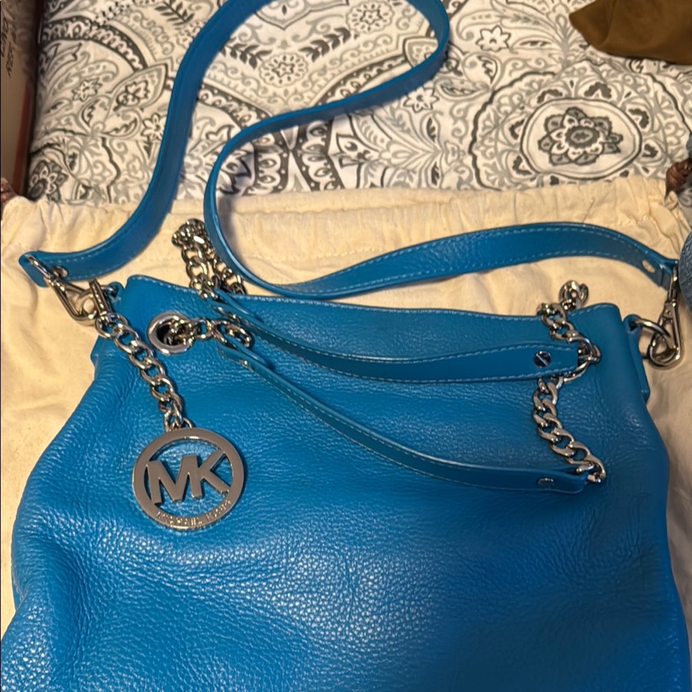 Michael Kors Blue Leather Shoulder Bag